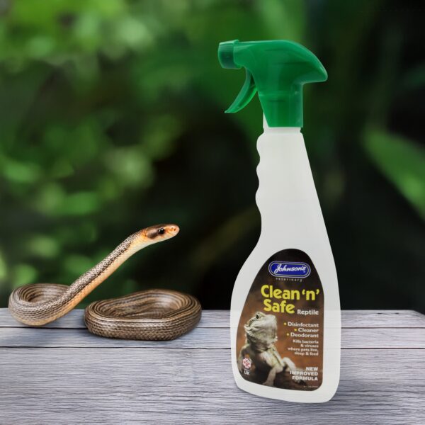 C022 <br> Clean 'n' Safe for Reptiles - pack of 6 - Image 4