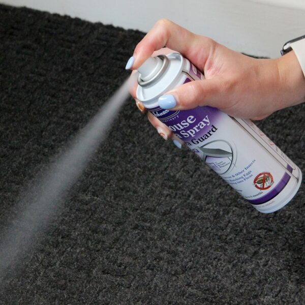 D037 <br> Vet I.G.R. House Flea Spray 250ml - pack of 6 - Image 4